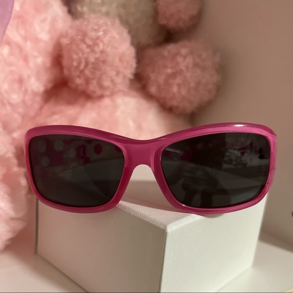 CHICCO | Kid’s Sun Glasses (Comes with Case) - Picture 4 of 5